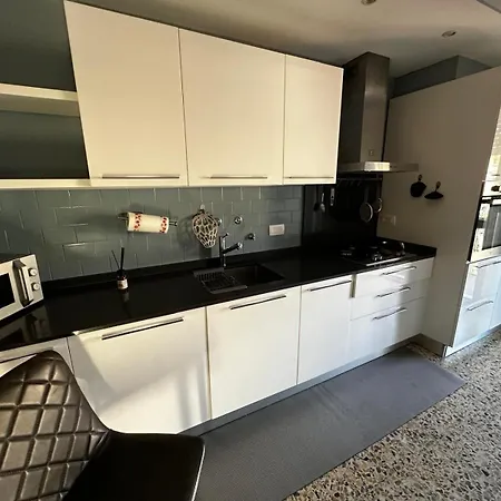 Corso Degli Inglesi 178 דירה