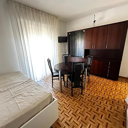 Corso Degli Inglesi 178 * סנרמו